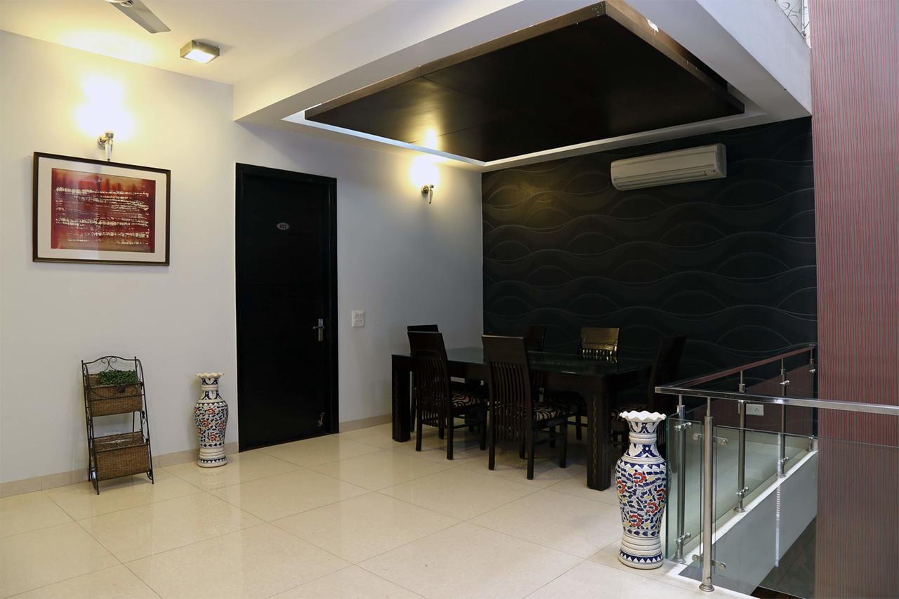 Fabhotel Signature Cyber Park 德里 外观 照片