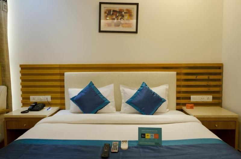Fabhotel Signature Cyber Park 德里 外观 照片