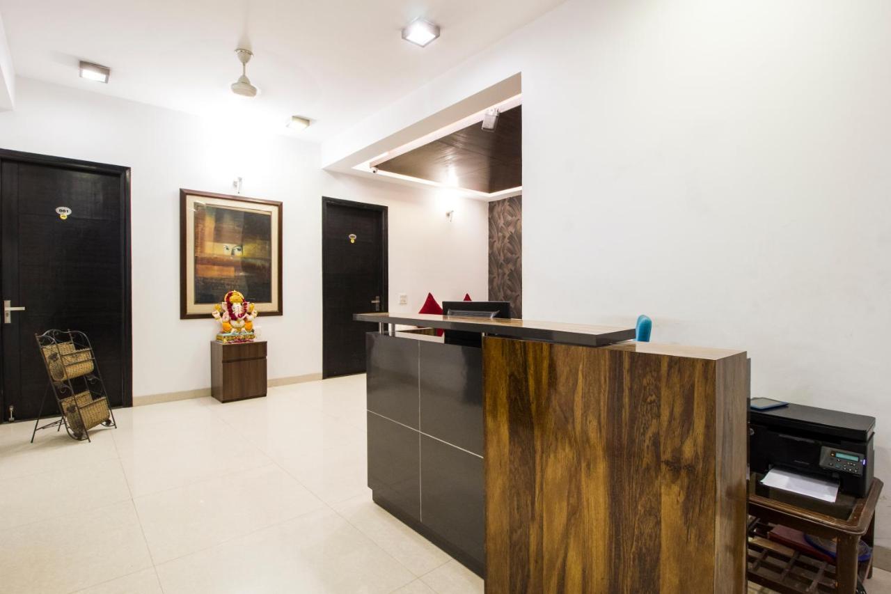 Fabhotel Signature Cyber Park 德里 外观 照片